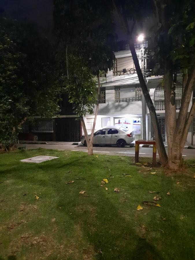 בוגוטה Aparta Hotel Victoria In מראה חיצוני תמונה